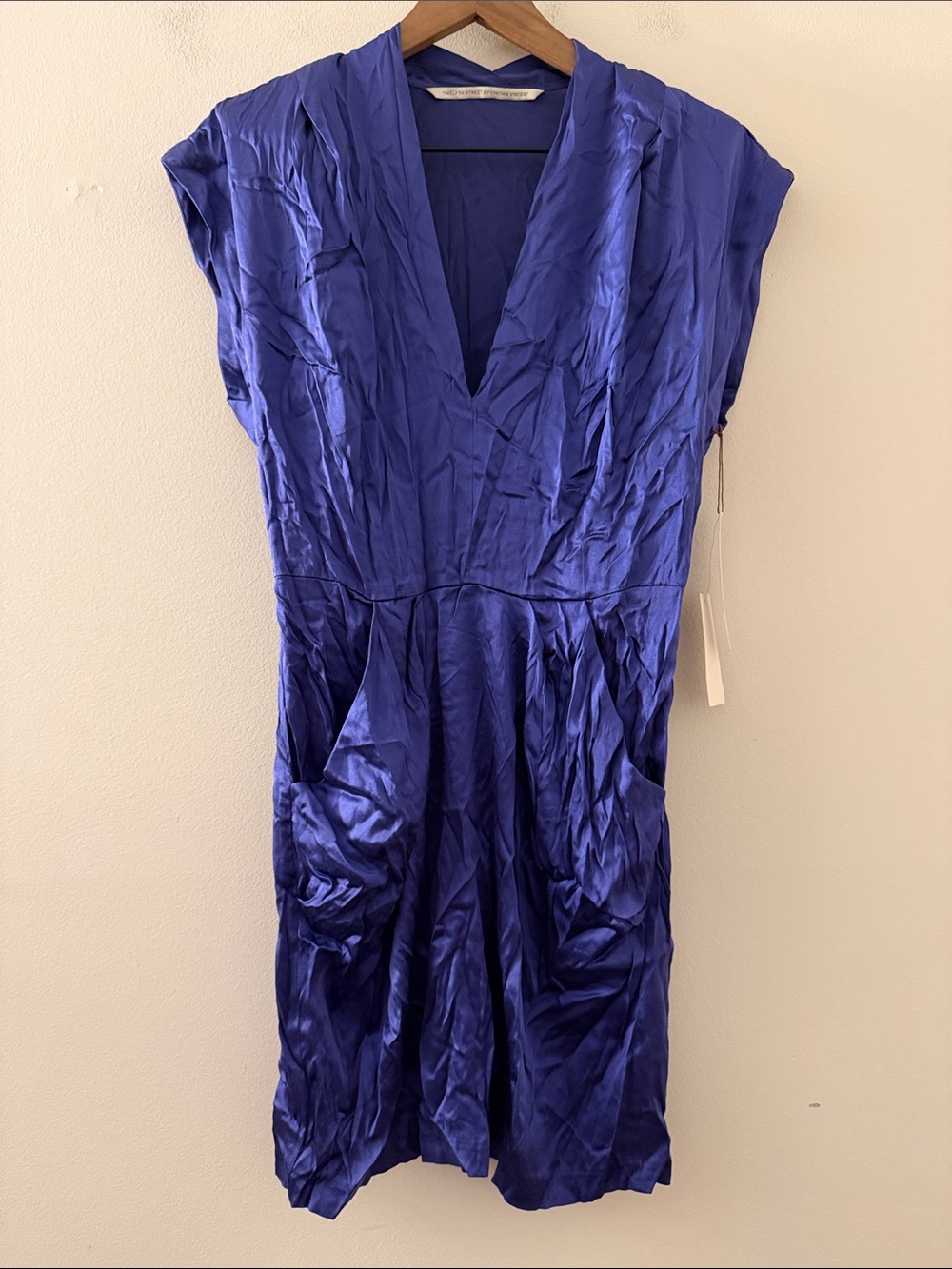 Twelfth Street by Cynthia Vincent dark blue Silk mini dress 8 NWT